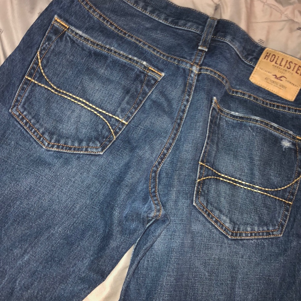 Jean - Picture 3 of 3